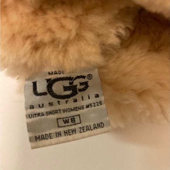 UGG Camel Suede Sheepskin Leather Mid Calf Winter Boots size 8 - Picture 16 of 16